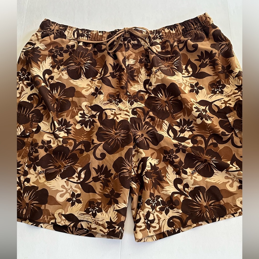 626 BLUE - VINTAGE SURPLUS CO. || Men’s Floral Brown Swim Trunks. Sz. 2XL